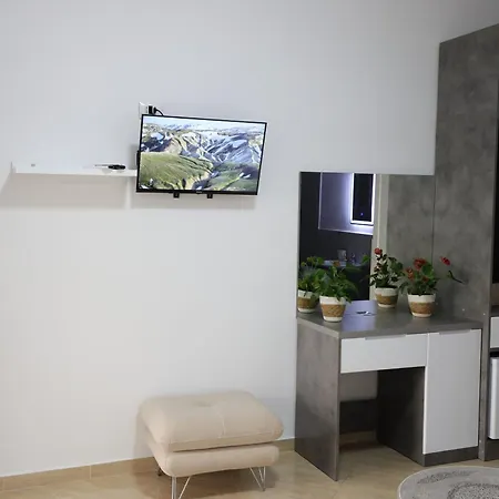 Alesio Bed and Breakfast Κρούγια