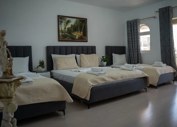 Alesio فندق مبيت وإفطار Krujë