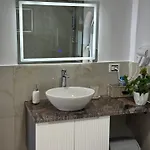 Alesio Bed & Breakfast